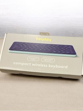 heyday Compact Wireless Keyboard - Purple with Mint Trim